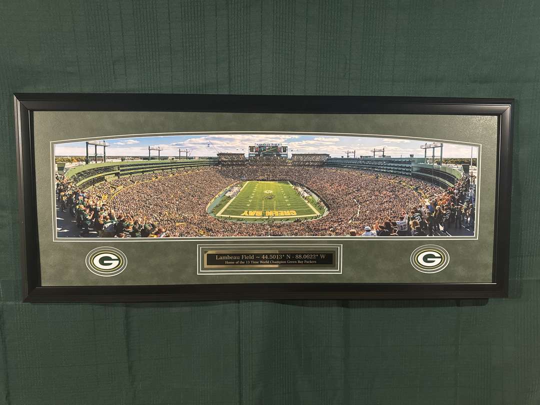 Panoramic Photo of iconic Lambeau Feild